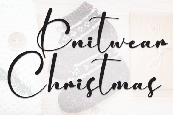 Knitwear Christmas Font: A Campaign Design Review